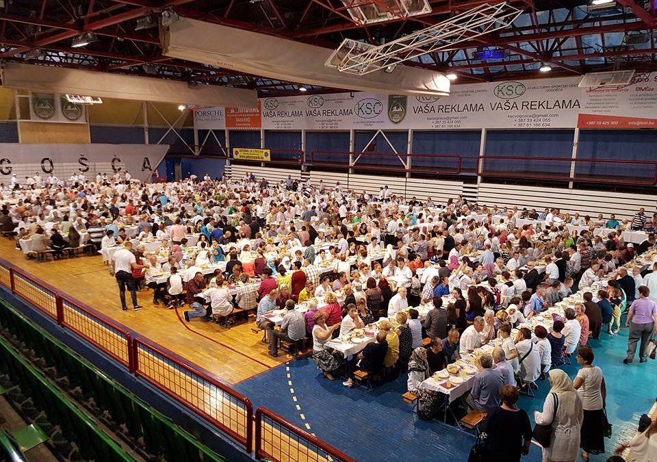U VOGOŠĆI ZAJEDNIČKIM IFTAROM  ZAVRŠENO OBILJEŽAVANJE 24. JUNA DANA OPĆINE