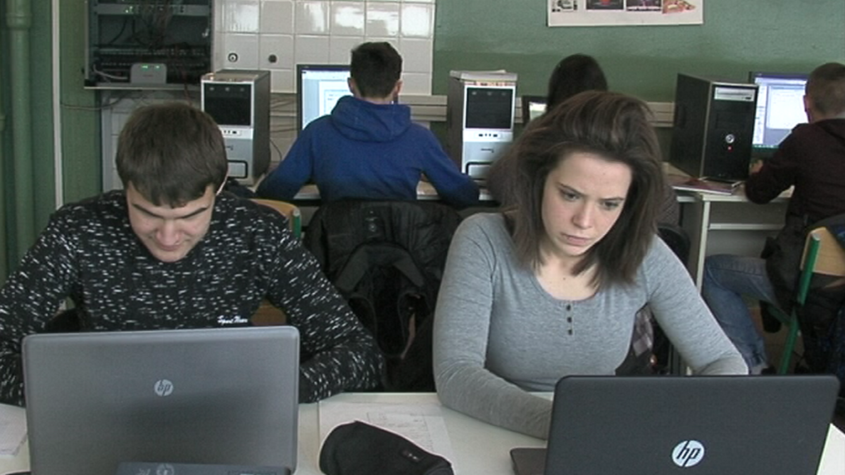 DANAS SE OBILJEŽAVA DAN SIGURNOG INTERNETA