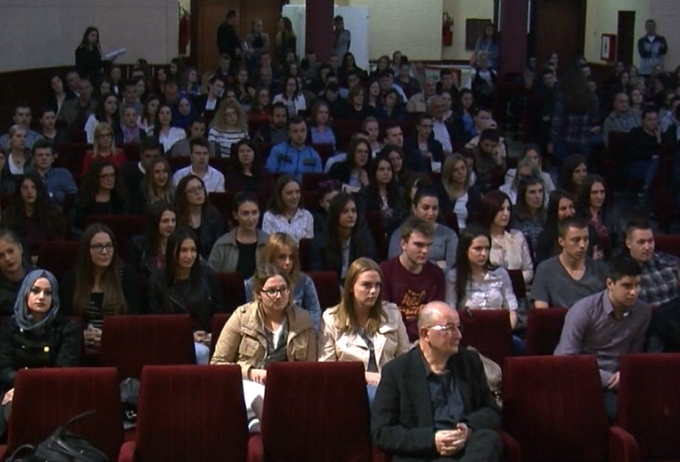 ZAVRŠEN KONKURS ZA STIPENDIRANJE UČENIKA I STUDENATA U ŠKOLSKOJ 2016/2017. GODINI