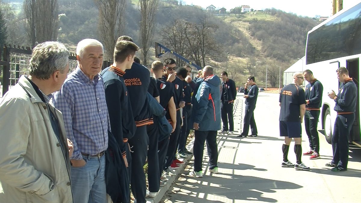 RUKOMETAŠI VOGOŠĆE POLJINE HILLS OTPUTOVALI U BANJALUKU NA REVANŠ UTAKMICU 1/4 FINALA KUPA BIH