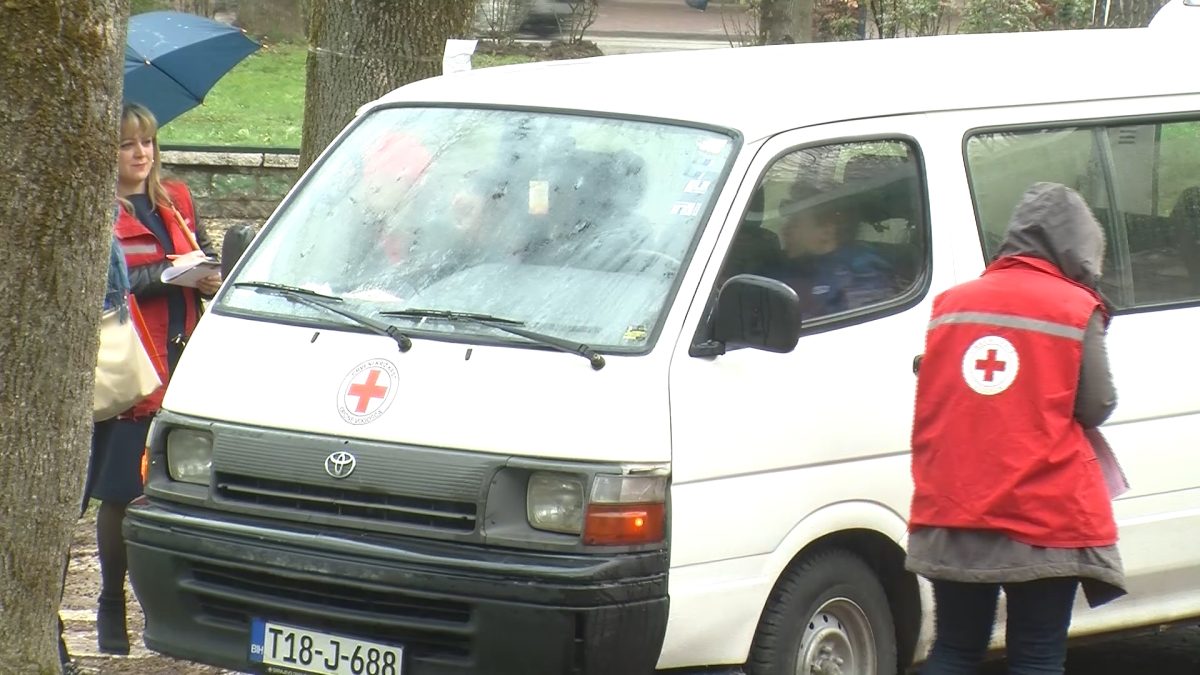 DRUŠTVO CRVENOG KRSTA/KRIŽA FBiH OBILJEŽAVA 20 GODINA PRISUSTVA U FBiH I 105 GODINA U BiH
