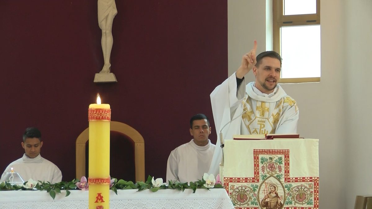 VJERNICI U VOGOŠĆI OBILJEŽILI USKRS I VASKRS