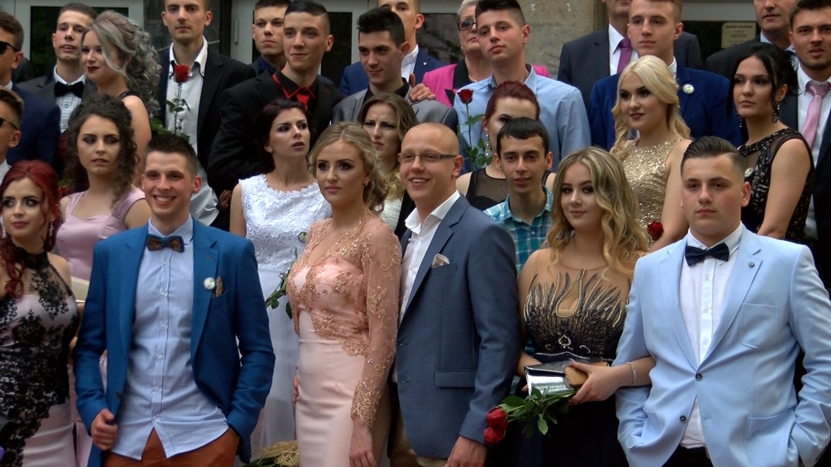 ISPRAĆENA JOŠ JEDNA GENERACIJA MATURANATA SŠC VOGOŠĆA