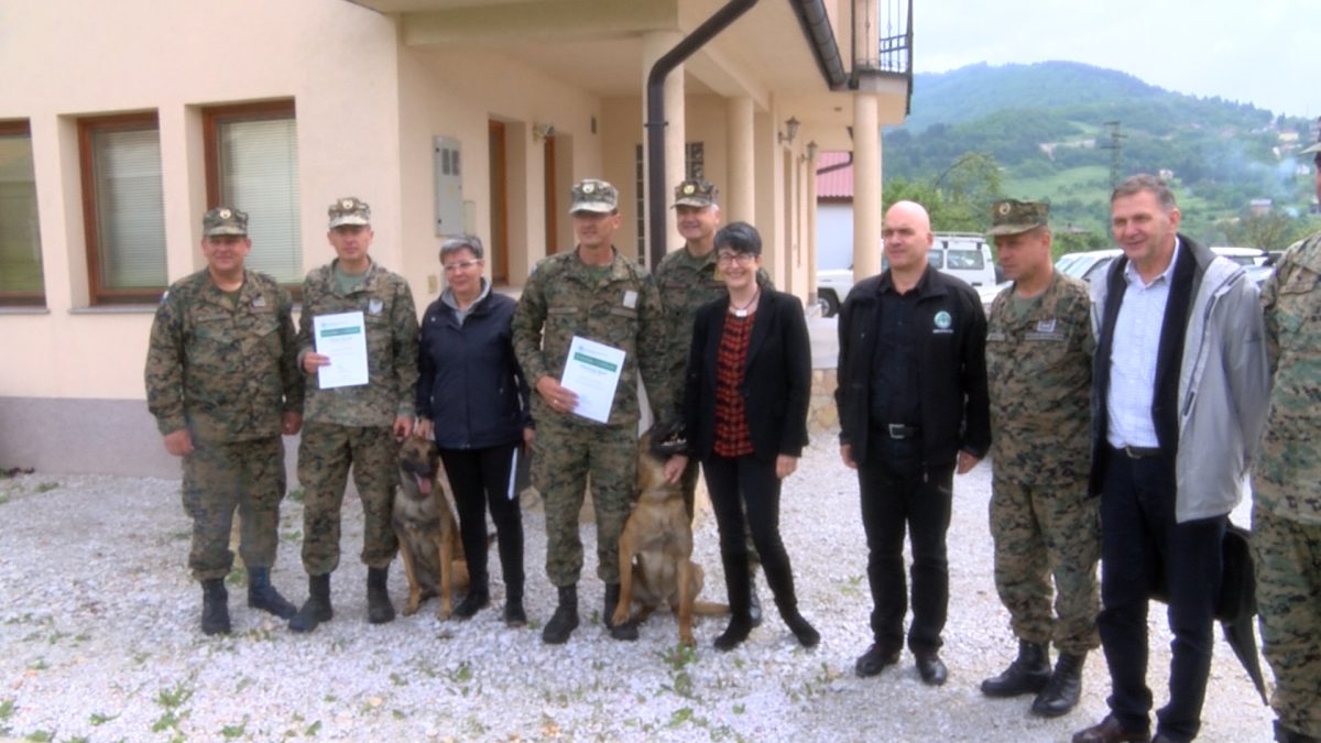 VOGOŠĆA: NPA DALA NA KORIŠTENJE OS BIH PSE ZA OTKRIVANJE MINA