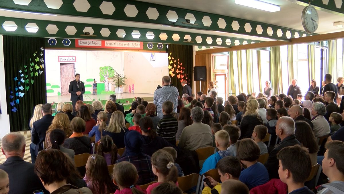 OBILJEŽEN DAN OSNOVNE ŠKOLE “IZET ŠABIĆ” U HOTONJU