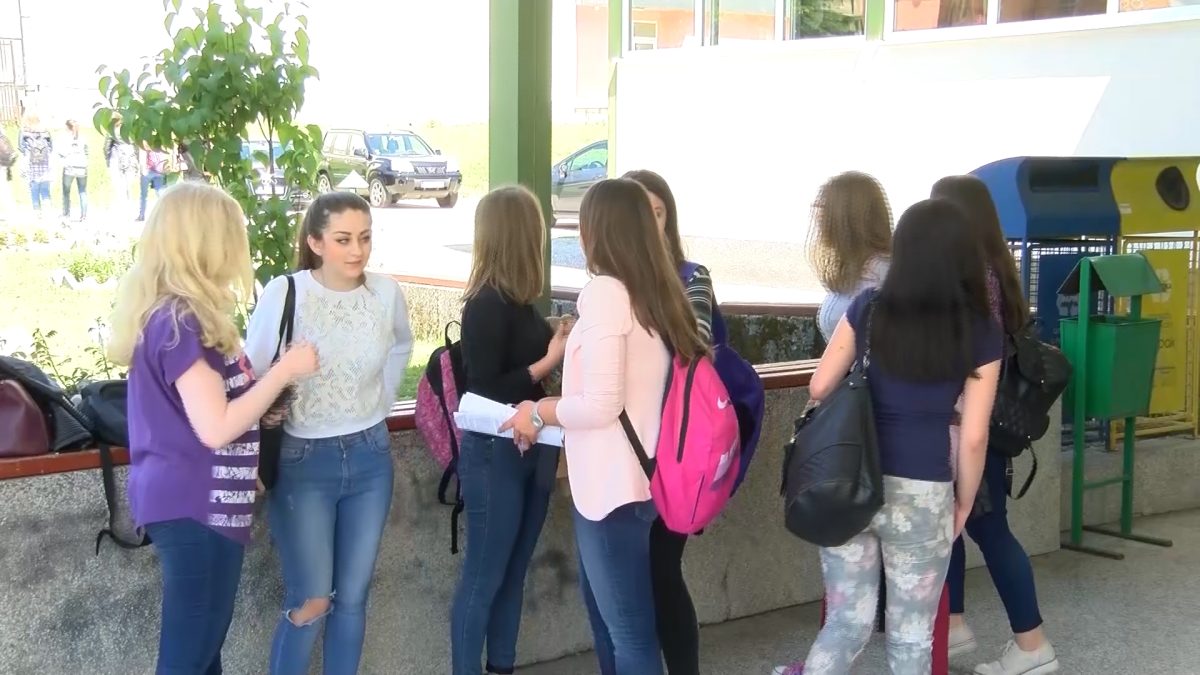 STRATEGIJOM RAZVOJA MLADIH POBOLJŠATI POLOŽAJ MLADIH U OPĆINI VOGOŠĆA
