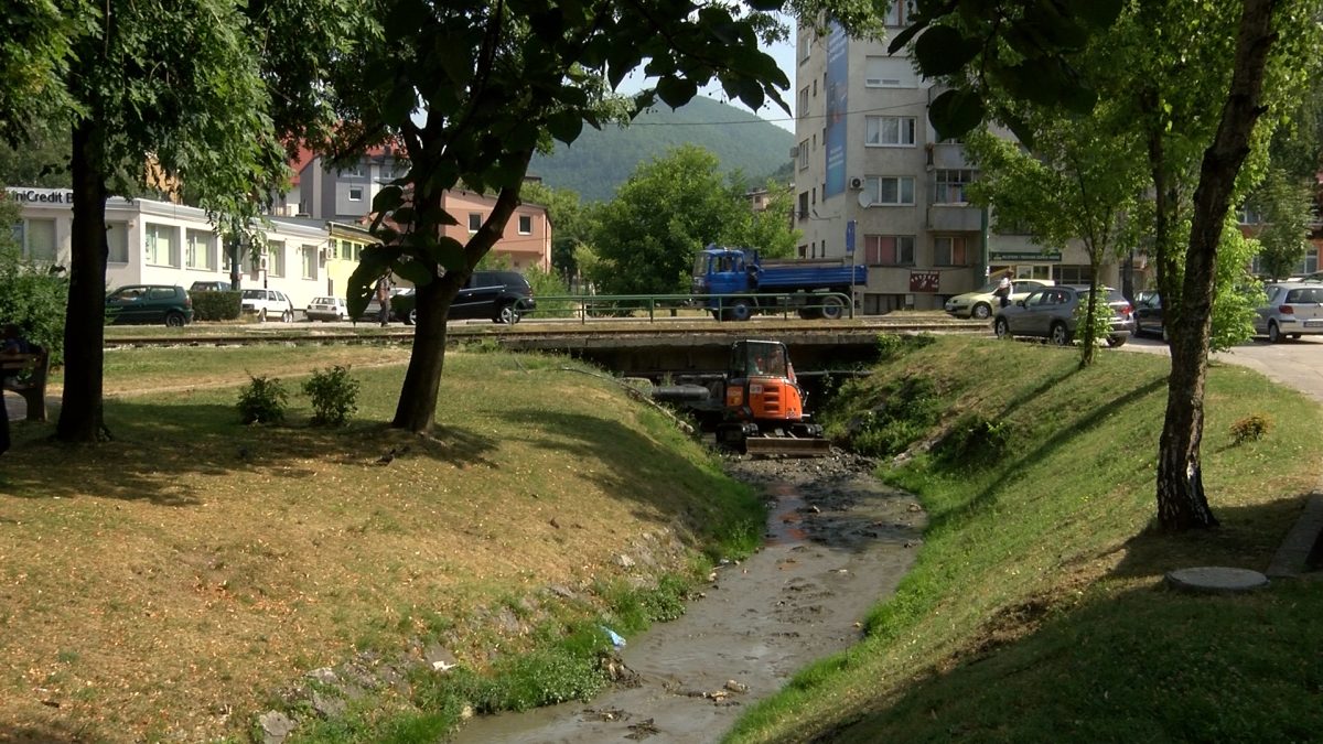 U OPĆINI VOGOŠĆA U TOKU JE UREĐENJE KORITA JOŠANIČKOG POTOKA