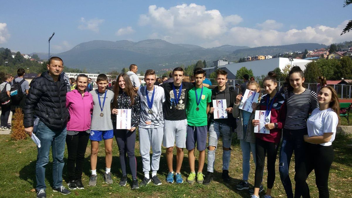 3 SREBRNE I 2 BRONZANE MEDALJE ZA VOGOŠĆANSKE OSNOVCE NA FINALU ATLETSKOG KUPA KANTONA SARAJEVO