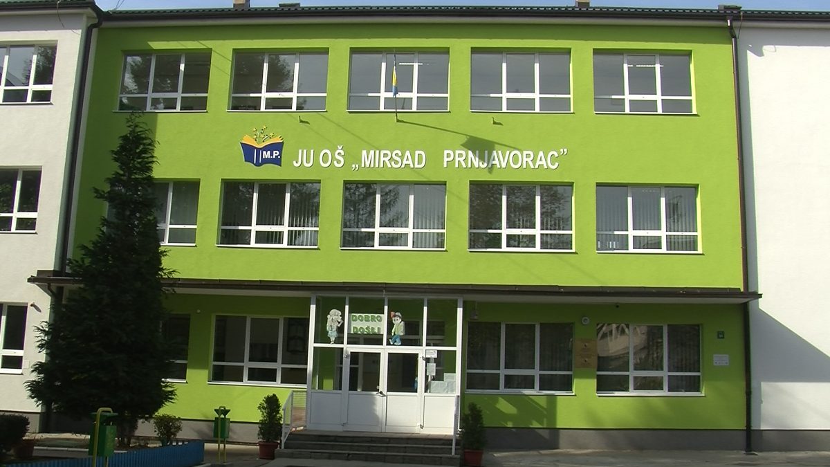 U OŠ „MIRSAD PRNJAVORAC“ NOVI PROJEKTI: POTPISAN UGOVOR SA NJEMAČKOM AMBASADOM