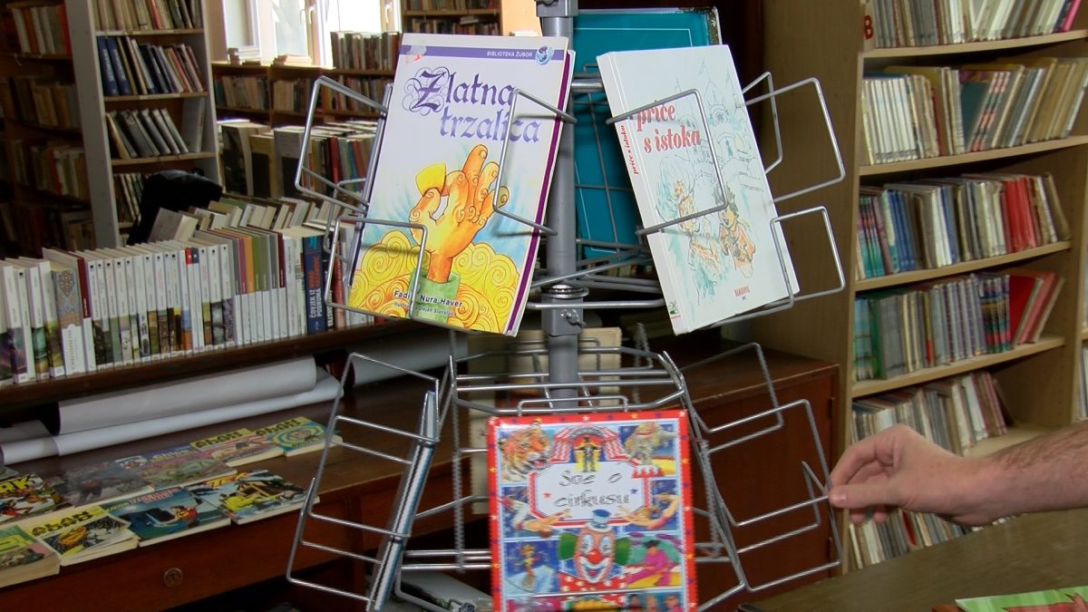 VOGOŠĆANSKA BIBLIOTEKA SVOJIM ČITAOCIMA NUDI OKO 100 NOVIH NASLOVA