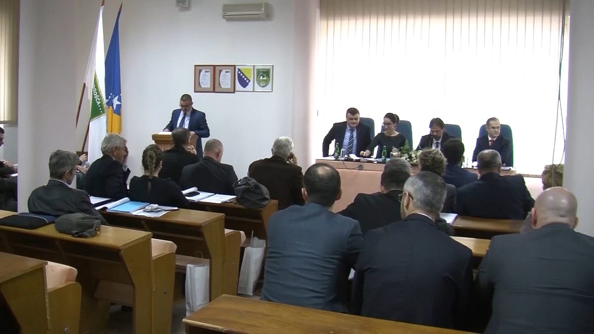 SUTRA 14. REDOVNA SJEDNICA OPĆINSKOG VIJEĆA VOGOŠĆA
