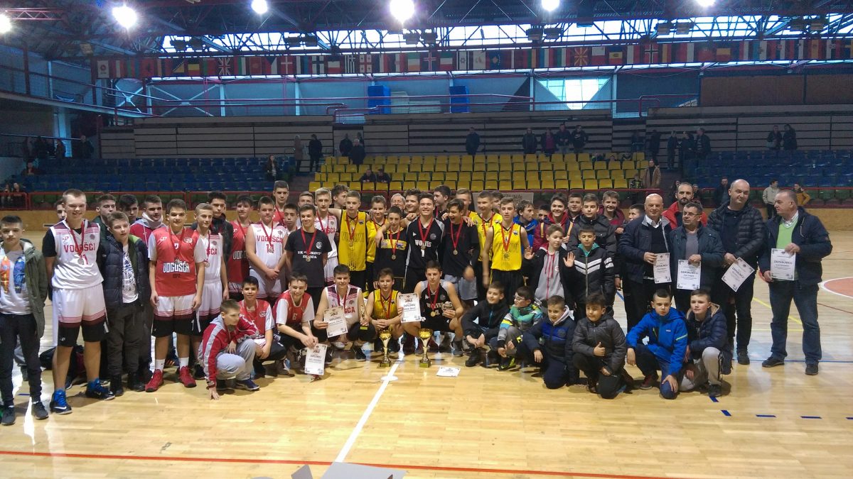 ODRŽAN NOVOGODIŠNJI KUP 2018 ZA MLADE KOŠARKAŠE