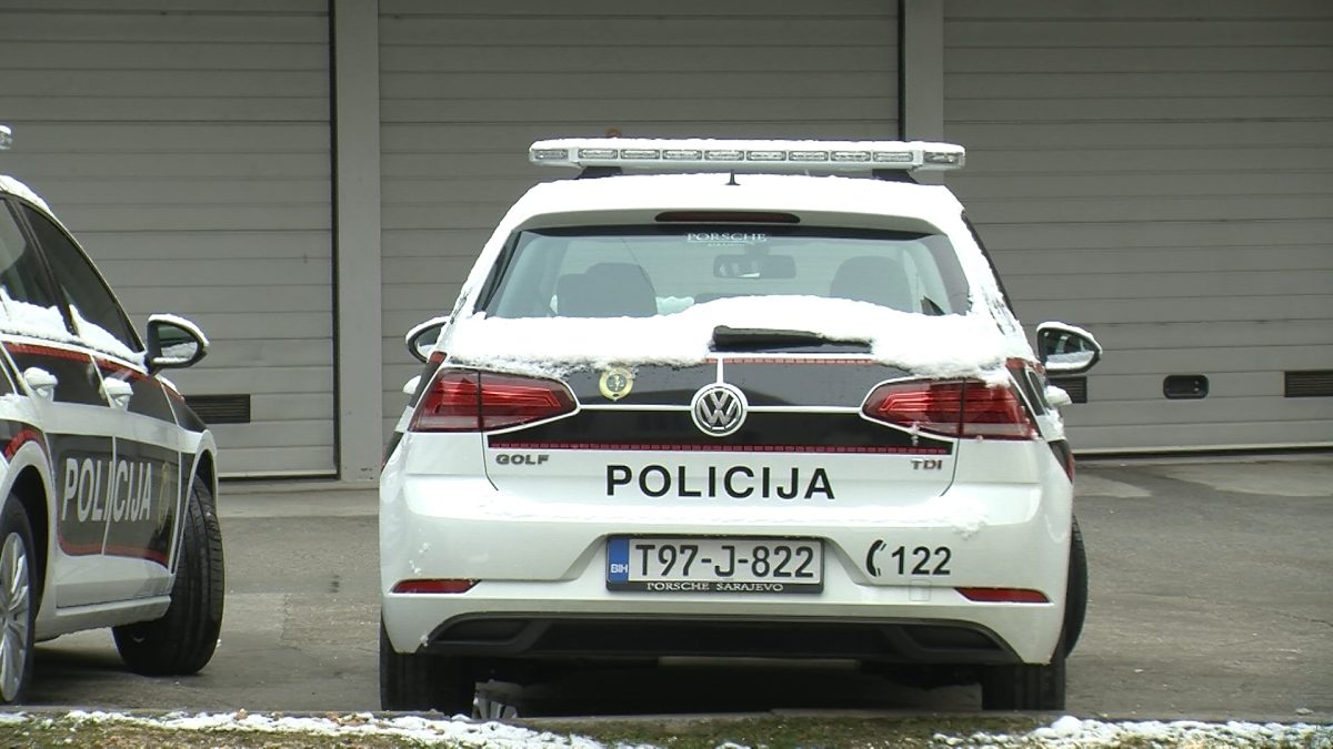 POLICIJSKA STANICA VOGOŠĆA: NAJVIŠE PREKRŠAJNIH NALOGA ZBOG SAOBRAĆAJA U MIROVANJU