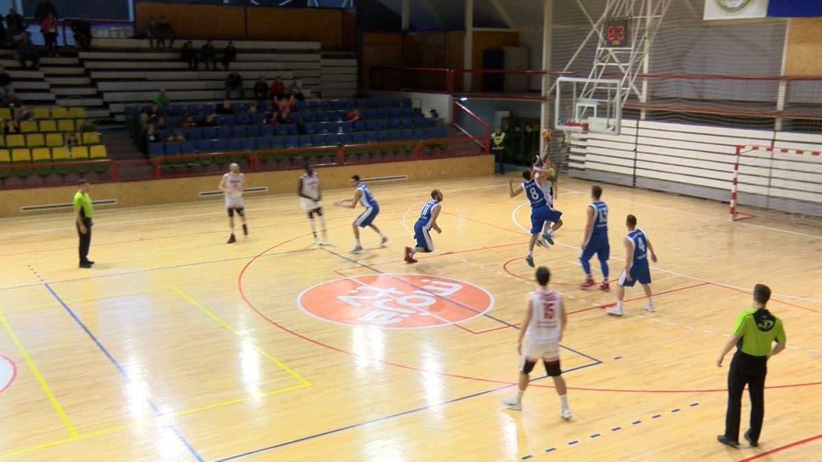1. KOLO LIGE ZA OPSTANAK: KOŠARKAŠI VOGOŠĆE POBIJEDILI RADNIK REZULTATOM 87:66