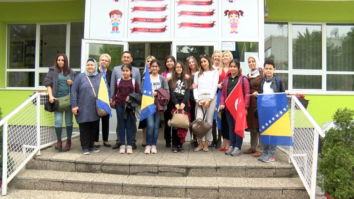 UČENICI IZ ISTANBULSKE OPĆINE FATIH POSJETILI OŠ “MIRSAD PRNJAVORAC”