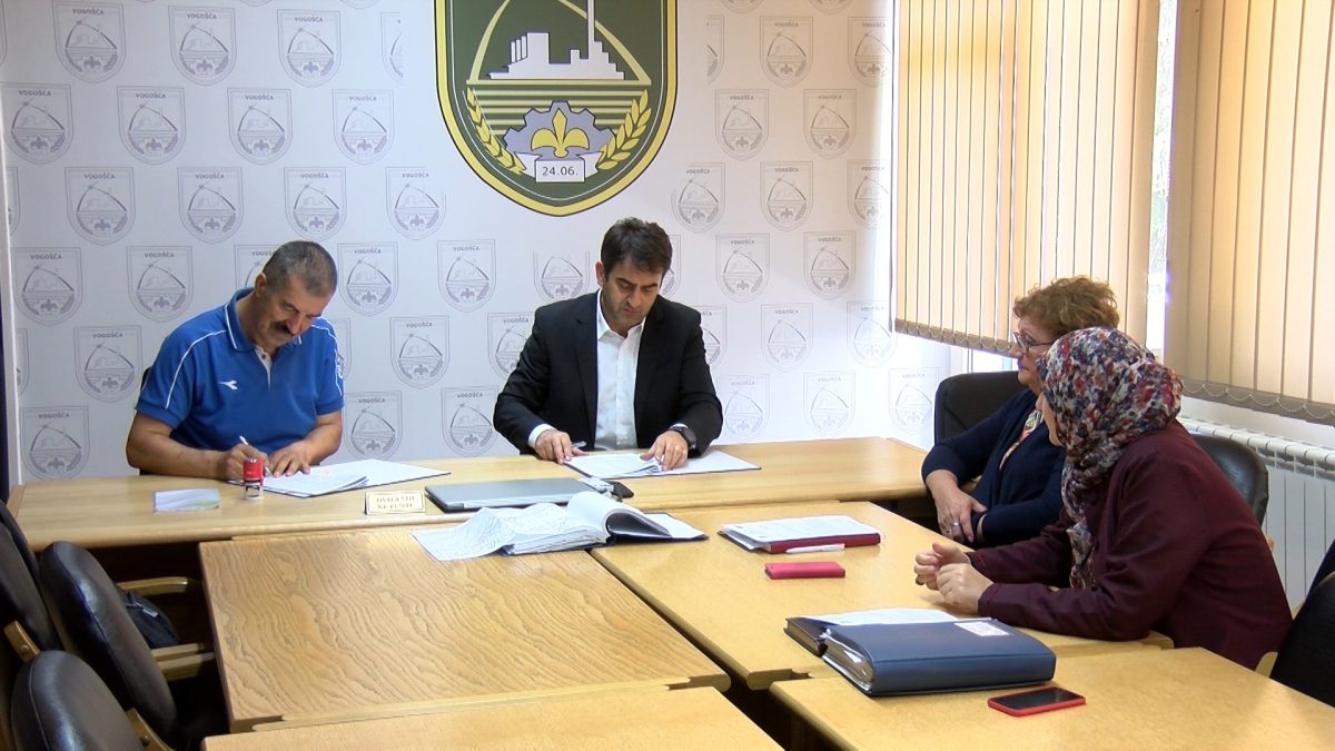 USKORO SE NASTAVLJAJU RADOVI NA UREĐENJU OBALA LJUBINE