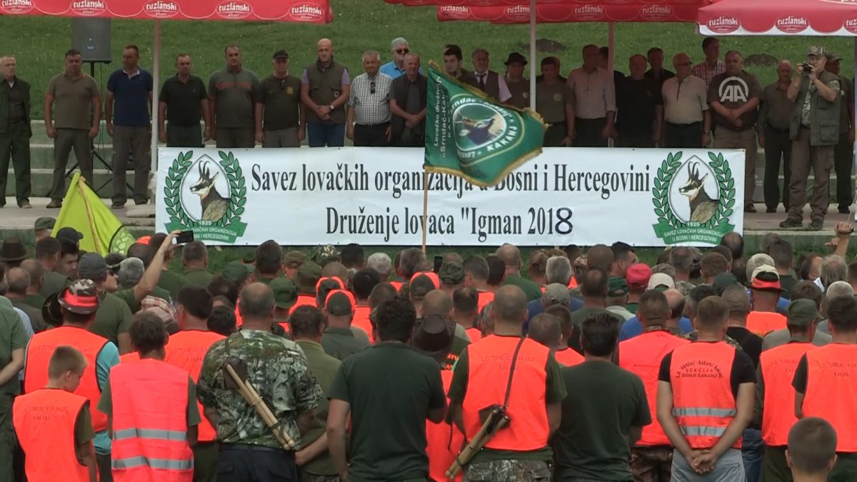 VOGOŠĆANSKI LOVCI UČESTVOVALI NA TRADICIONALNOJ MANIFESTACIJI “DRUŽENJE LOVACA IGMAN 2018”