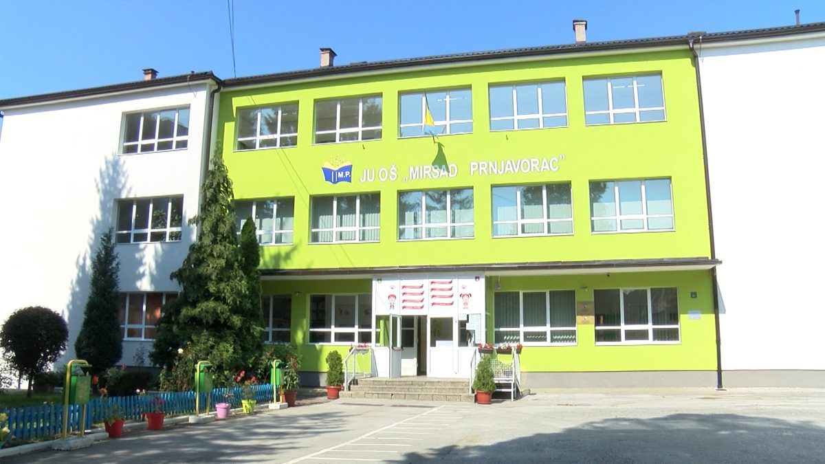 U OŠ “MIRSAD PRNJAVORAC” VEĆ UPISANO 115 PRVAČIĆA