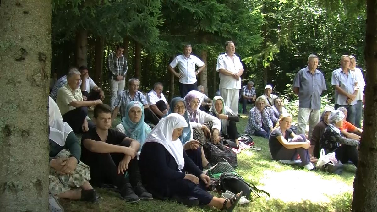 SUTRA OBILJEŽAVANJE 26. GODIŠNJICE BITKE ZA NABOŽIĆ I FORMIRANJA 3. VOGOŠĆANSKOG ODREDA