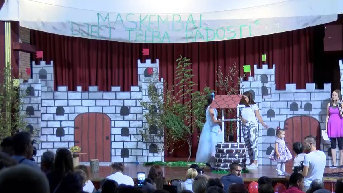 ODRŽAN 22. MASKENBAL” DJECI TREBA RADOSTI”
