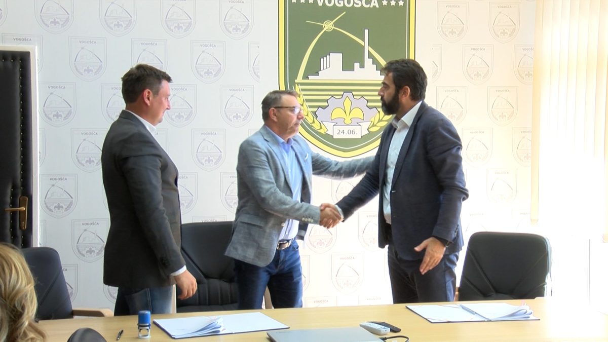 USKORO RADOVI NA IZGRADNJI NOVE JAVNE RASVJETE OD VOGOŠĆANSKE PETLJE DO SEMIZOVCA