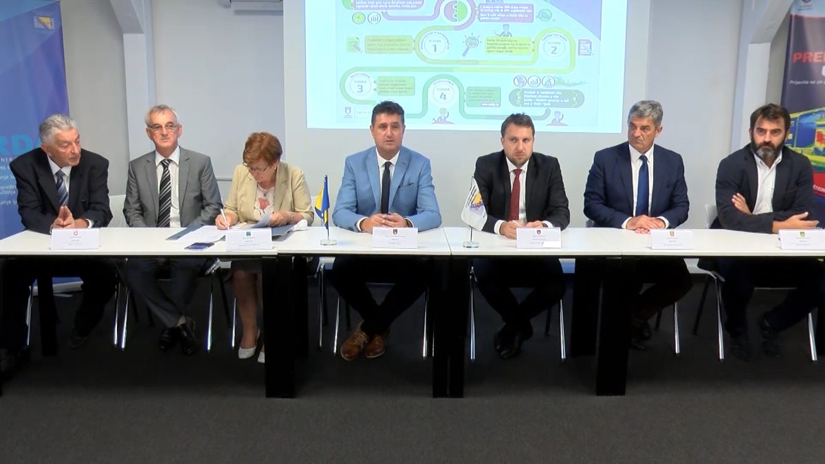 POTPISAN SPORAZUM O REALIZACIJI PROJEKTA ENERGETSKE EFIKASNOSTI U PET SARAJEVSKIH OPĆINA