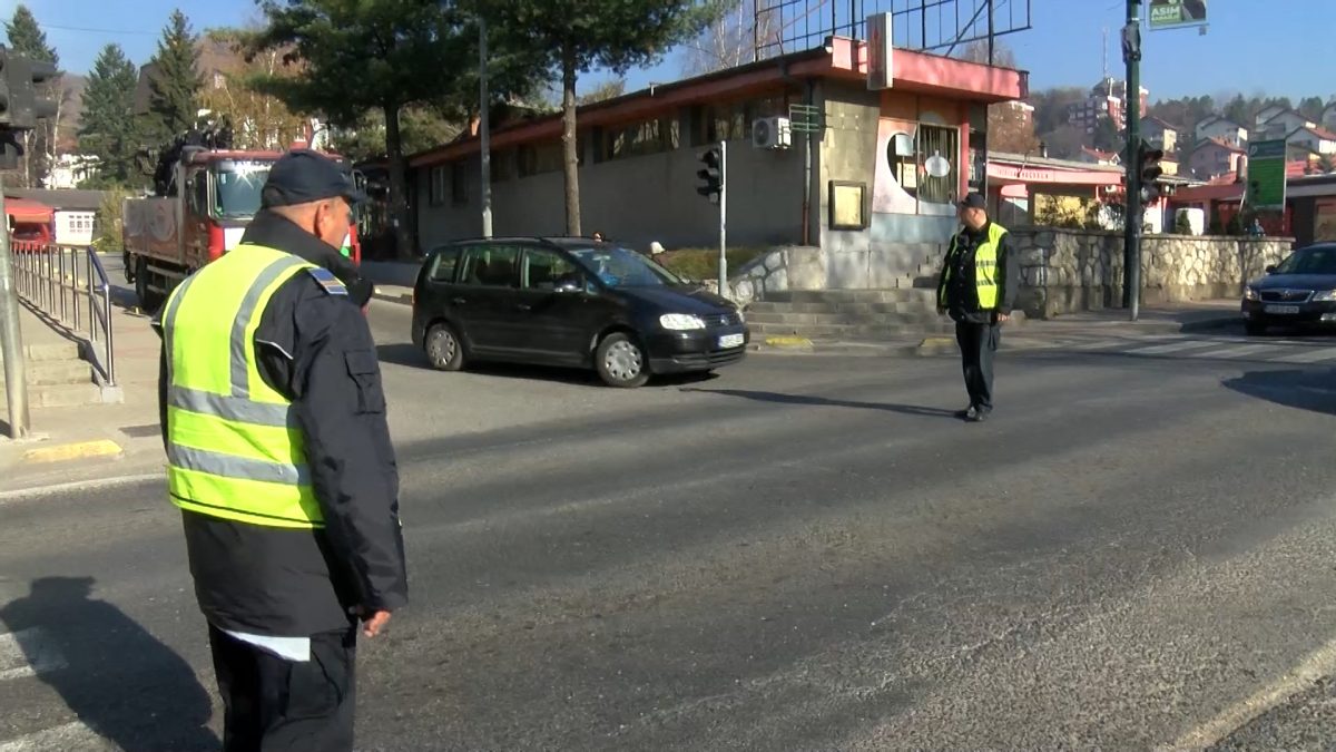 IZ MUP-A KS TVRDE DA JE SAOBRAĆAJNA SITUACIJA U VOGOŠĆI NA ZADOVOLJAVAJUĆEM NIVOU