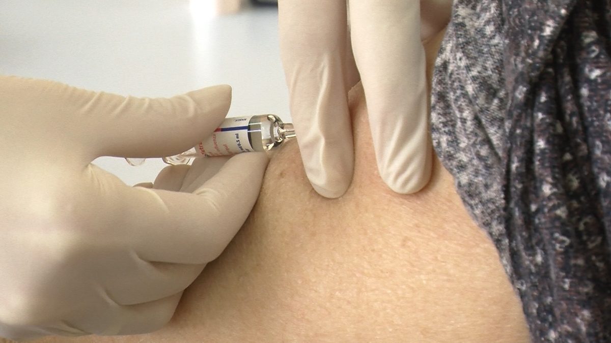 DOM ZDRAVLJA VOGOŠĆA: POČELA VAKCINACIJA PROTIV GRIPE