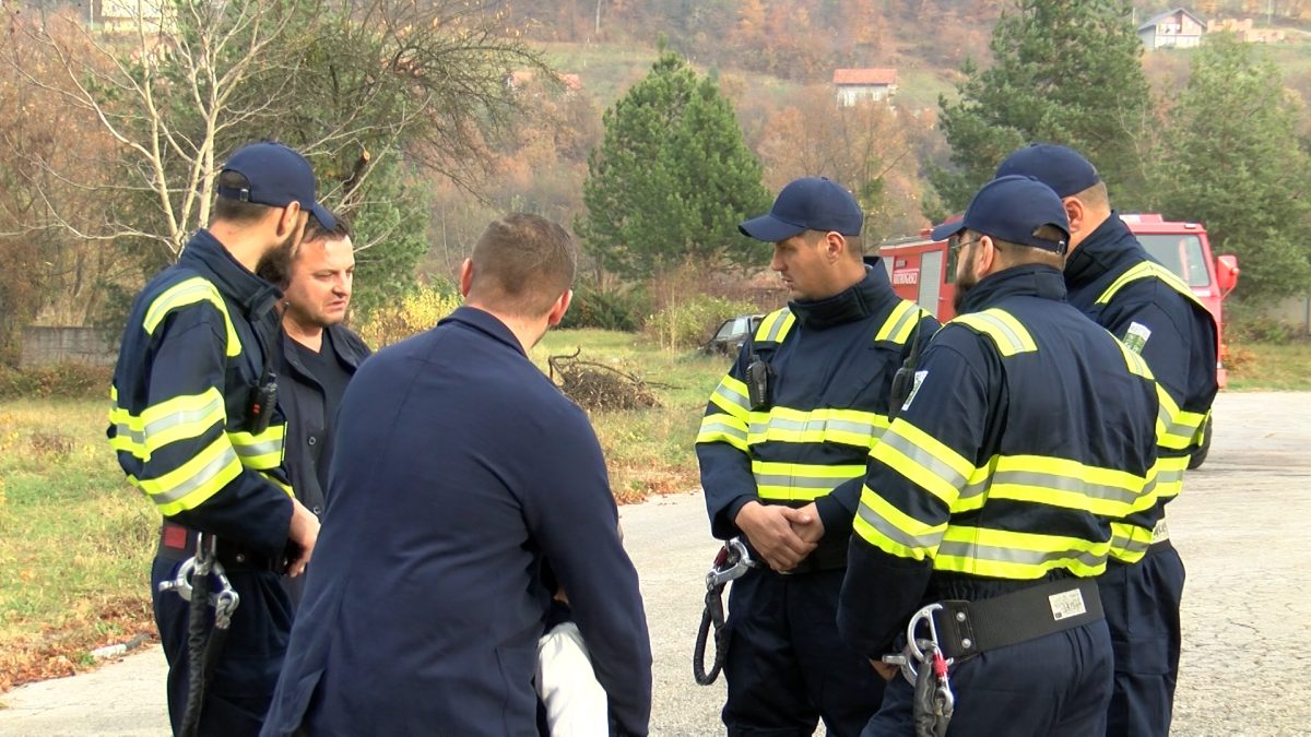 VOGOŠĆANSKI VATROGASCI ĆE ZA UČENIKE OSNOVNIH ŠKOLA ODRŽATI EDUKACIJE O OPASNOSTIMA OD POŽARA