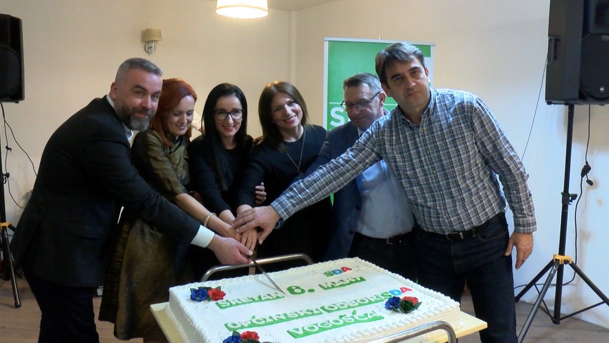 OO SDA VOGOŠĆA TRADICIONALNIM DRUŽENJEM PROSLAVIO 8. MART