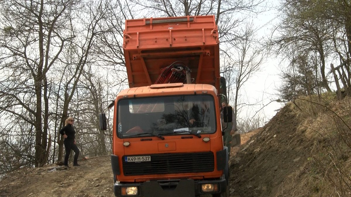 U TOKU JE SANACIJA PUTEVA U MZ GORA