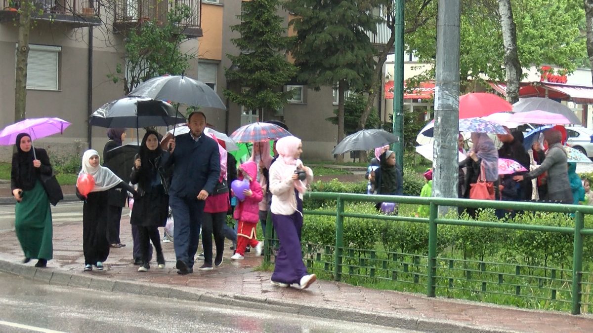 U VOGOŠĆI ODRŽANA MANIFESTACIJA „RAMAZANSKI KANDILJI“