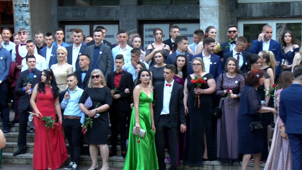 VOGOŠĆA ISPRATILA NOVU GENERACIJU MATURANATA