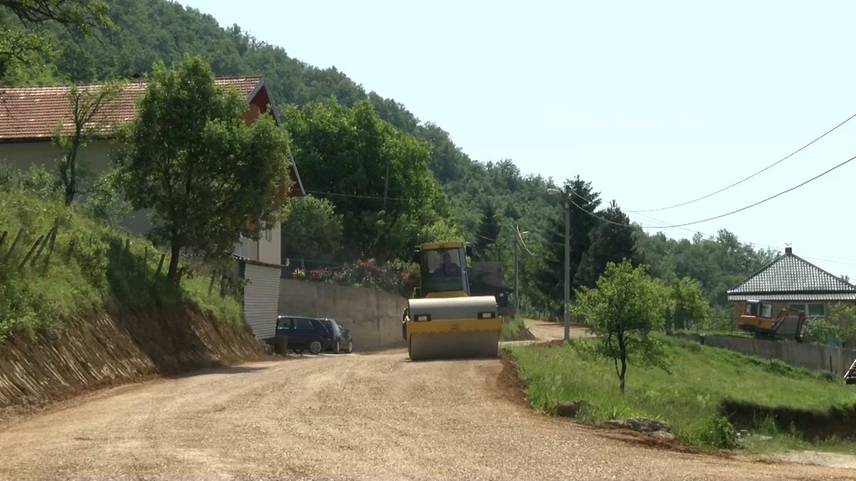 OBUSTAVA SAOBRAĆAJA ZBOG ASFALTIRANJA DIJELA PUTA BLAGOVAC – TIHOVIĆI