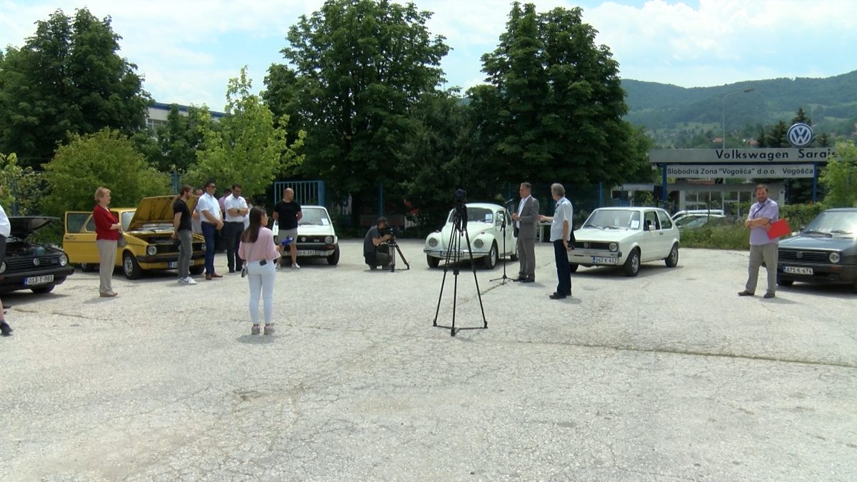 IZLOŽBOM AUTOMOBILA OBILJEŽENA 50. GODIŠNJICA TVORNICE AUTOMOBILA SARAJEVO (TAS)
