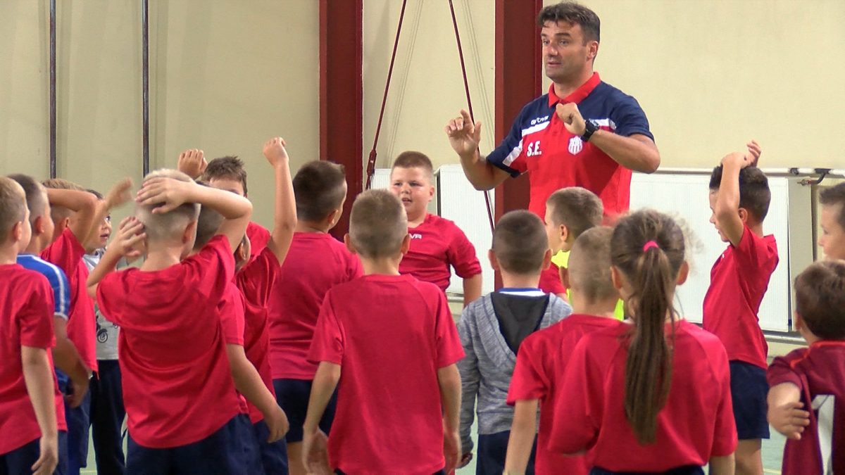 POČEO UPIS NOVIH ČLANOVA U FK “UNIS”