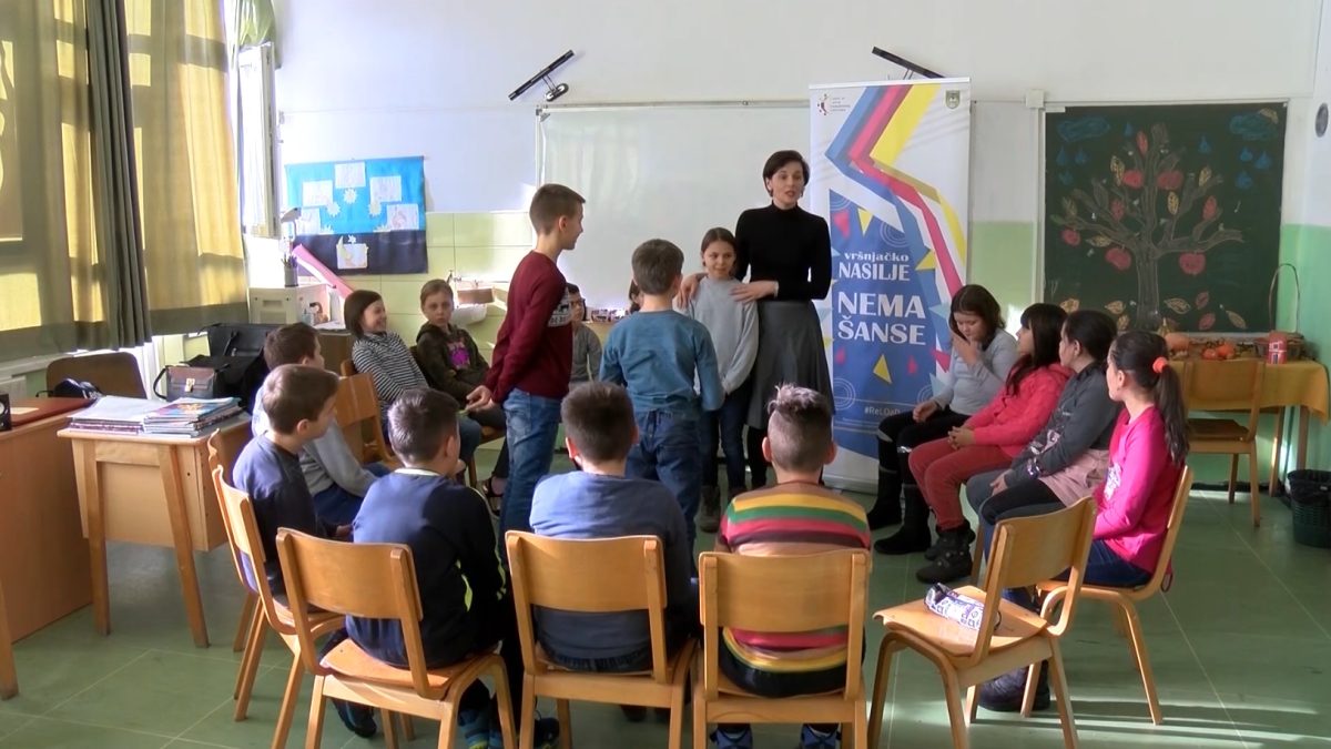 CROA NASTAVLJA SA PROJEKTOM „VRŠNJAČKO NASILJE – NEMA ŠANSE“