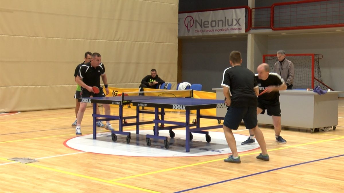 STONOTENISERI VOGOŠĆE POBJEDAMA OTVORILI NOVU SEZONU