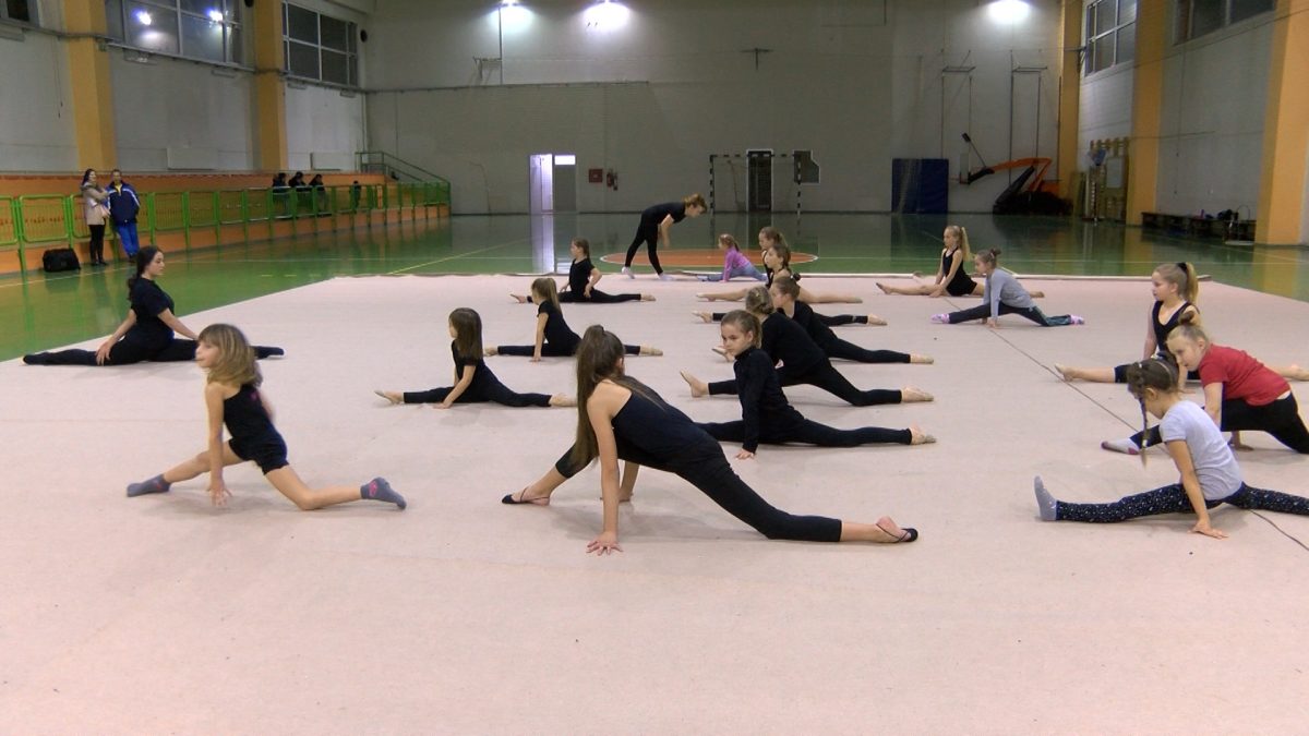 GIMNASTIČARKE GK  „HANA“  VRIJEDNO SE PRIPREMAJU ZA NAREDNA TAKMIČENJA