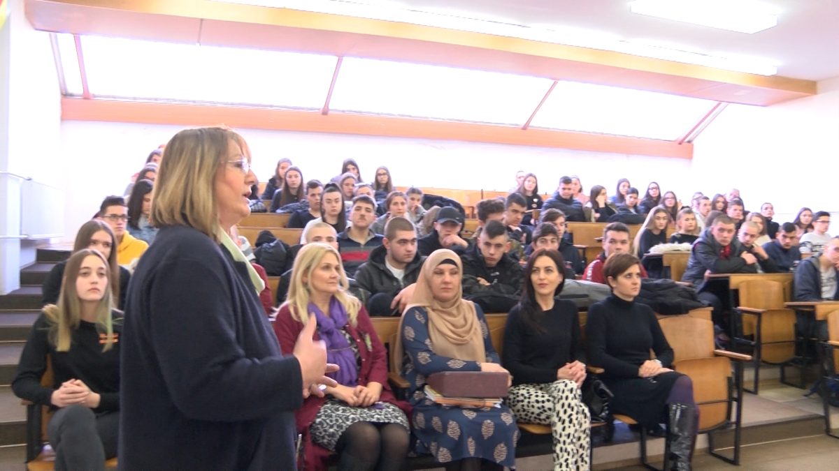 OBILJEŽEN MEĐUNARODNI DAN MATERNJEG JEZIKA U SŠC VOGOŠĆA