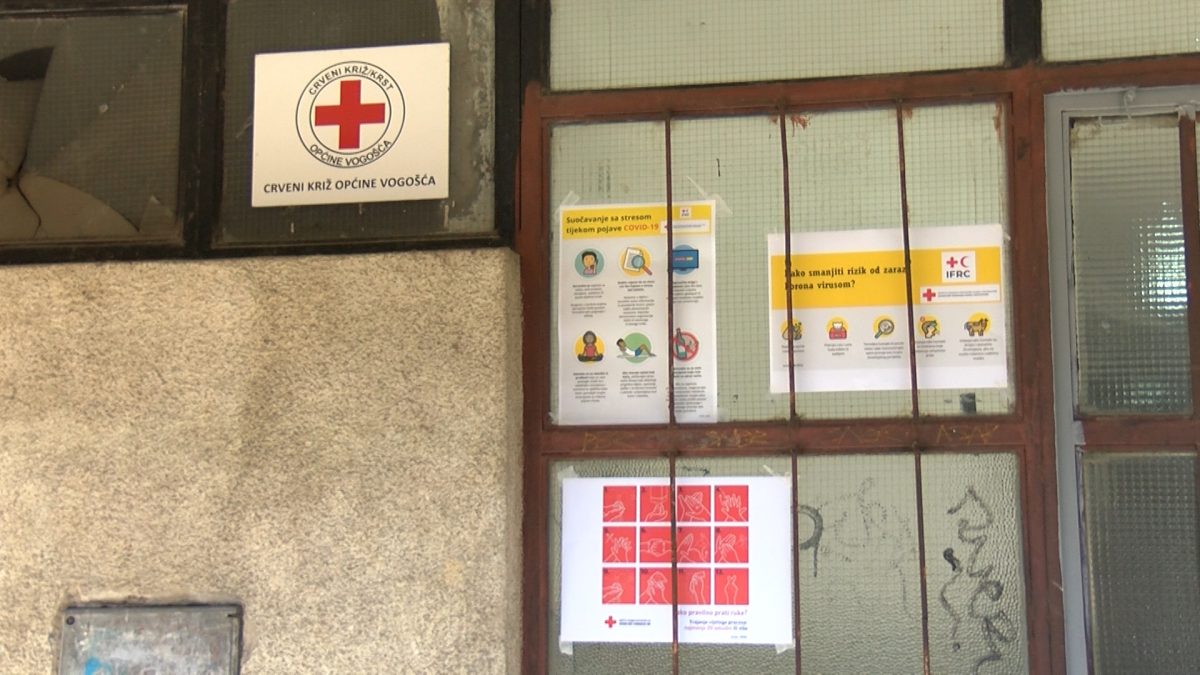 CRVENI KRIŽ FBIH  NA RASPOLAGANJU SVIM GRAĐANIMA