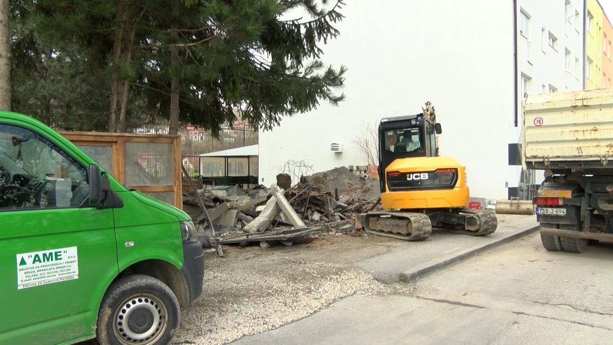 INSPEKTORAT OPĆINE VOGOŠĆA: UKLONJENA ČETIRI BESPRAVNO IZGRAĐENA OBJEKTA