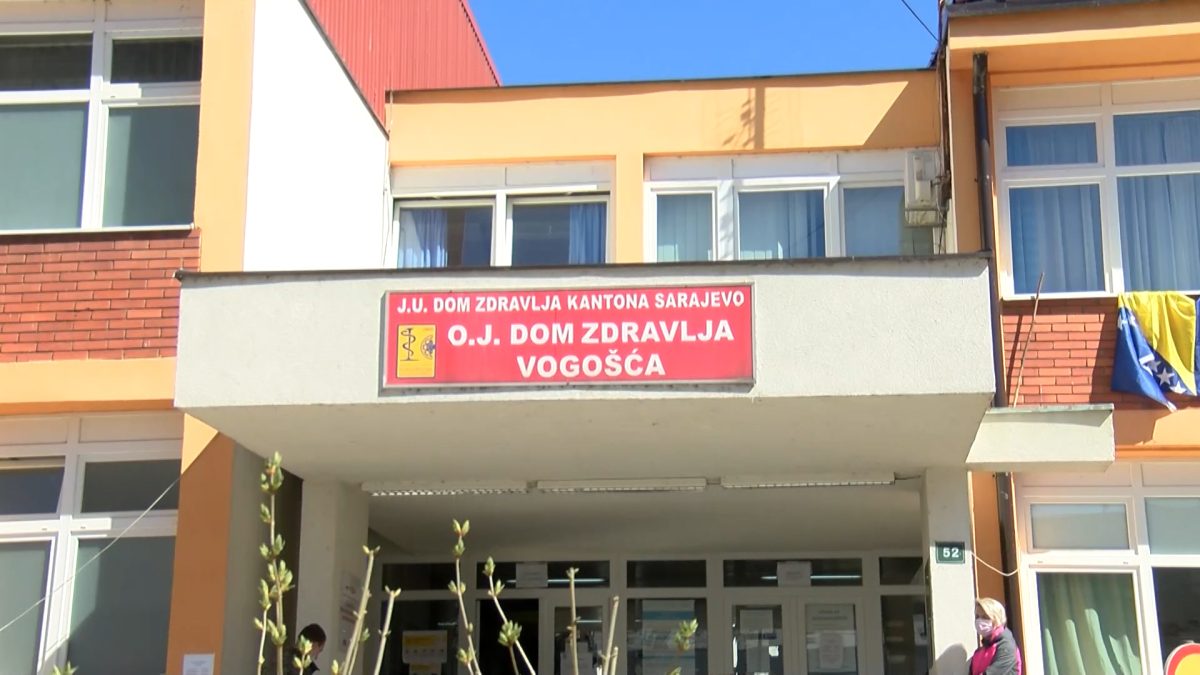 JU DOM ZDRAVLJA KS: 081 920 333 JEDINSTVENI TELEFONSKI BROJ ZA PRIJAVU SUMNJI NA KORONAVIRUS