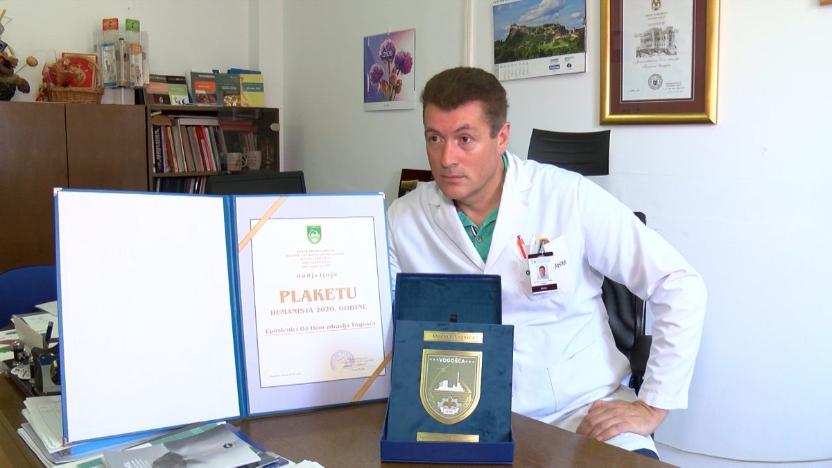 UPOSLENICI DZ VOGOŠĆA DOBITNICI PLAKETE OPĆINE VOGOŠĆA “HUMANISTA GODINE”