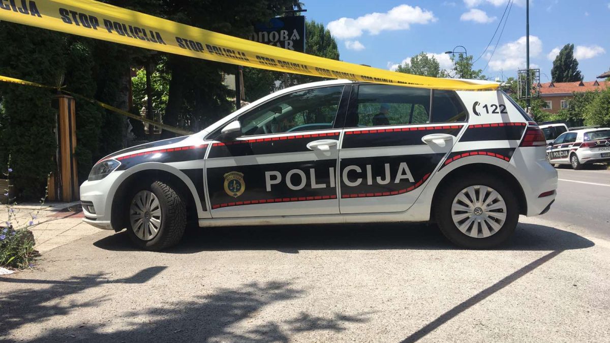 MUP KANTONA SARAJEVO: MUŠKARAC U SEMIZOVCU PREMINUO OD POSLJEDICA SRČANOG UDARA