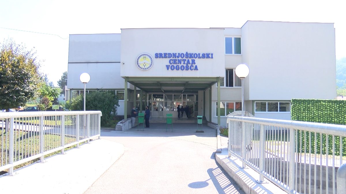 SŠC VOGOŠĆA SPREMAN ZA POVRATAK UČENIKA U ŠKOLSKE KLUPE