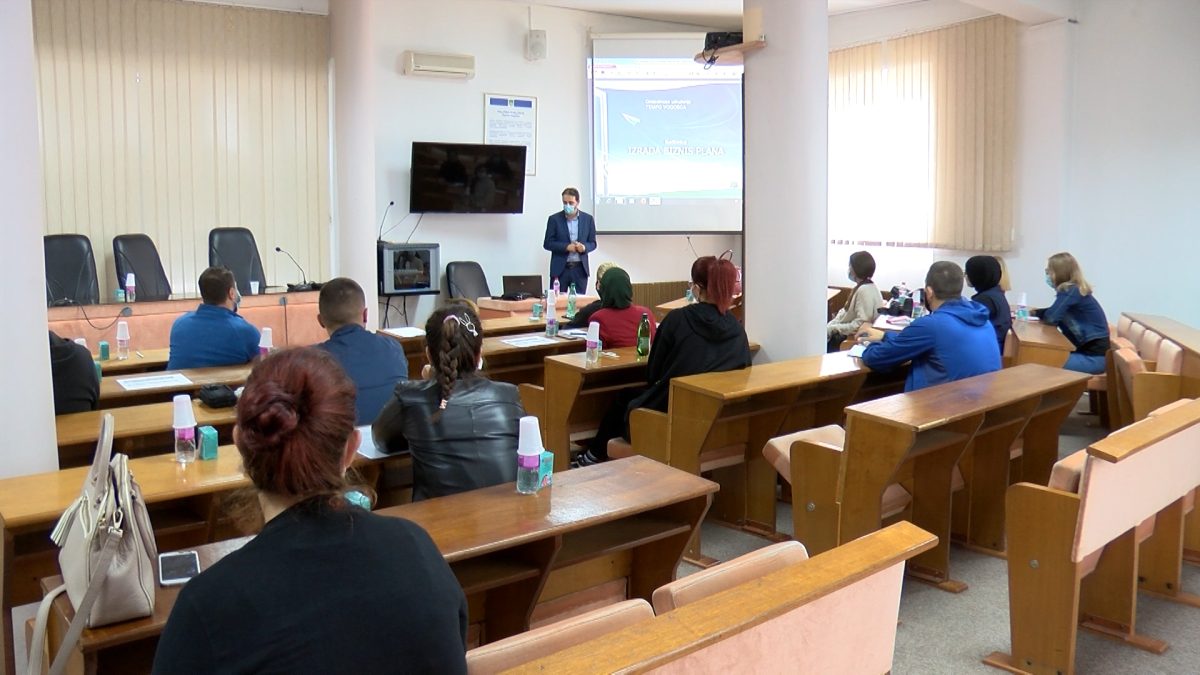U ORGANIZACIJI OU “TEMPO” I OPĆINE VOGOŠĆA ODRŽANA RADIONICA “IZRADA BIZNIS PLANA”