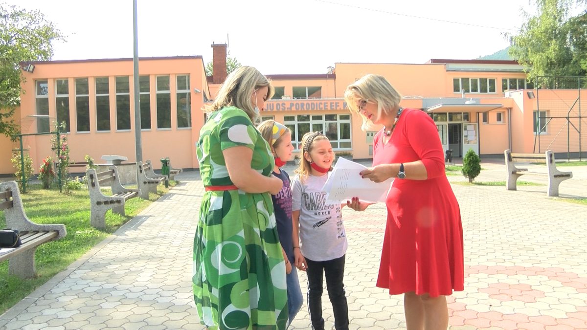 UDRUŽENJE „ZDRAVO ODRASTANJE“  KROZ  PROJEKAT „DJELUJ DANAS ZA BOLJE SUTRA“ RAZVIJAJU SVIJEST O ZNAČAJU ČISTE PLANETE