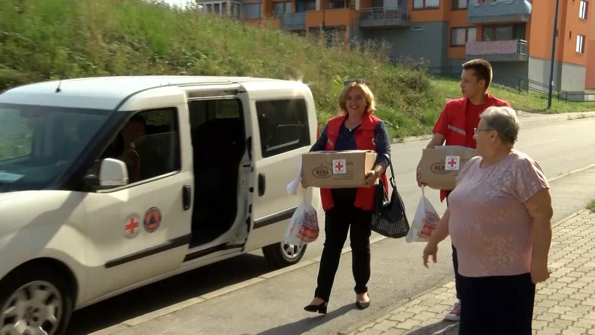 VOLONTERIZAM RAD BEZ NOVČANE NAKNADE, ALI RAD KOJI PRUŽA OGROMNU SATISFAKCIJU ZA ULOŽENI TRUD