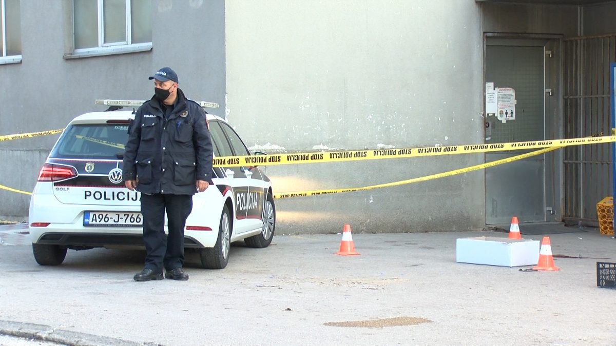 PREMINUO MUŠKARAC KOJI JE JUČER TEŠKO POVRIJEĐEN U ULICI SPASOJA BLAGOVČANINA